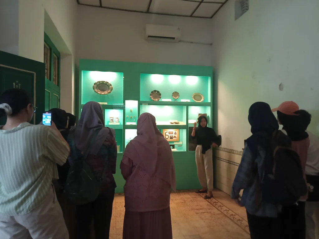jelajah museum kotagede bersama tour guide
